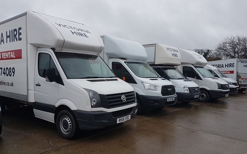VICTORIA HIRE LUTON TAILLIFTS YOUR CHOICE OF THREE MERCEDES LUTON FORD